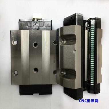 THK滚柱导轨低重心滑块SRN35C SRN45