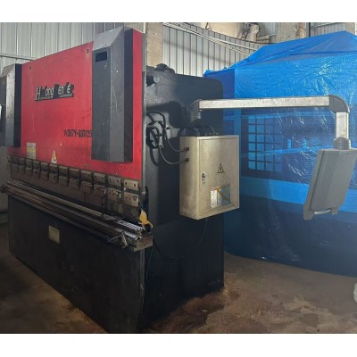 沪东WD67Y-63T/2000液压板料折弯机